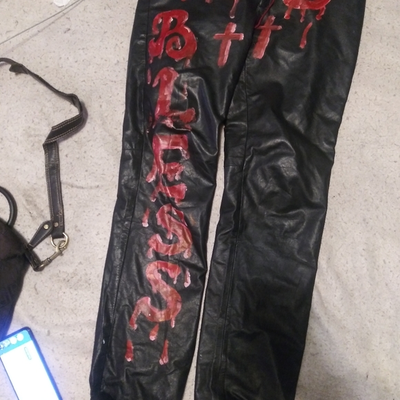 Leather coat and pants - Picture 2 of 8